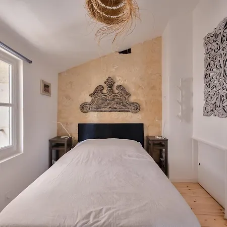 Elegant Confort Avec Climatisation Dans Le Centre Historique De St Emilion Apartment
